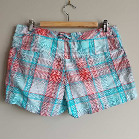 COLUMBIA ♡ Ladies Sport Shorts - Picture 5 of 6